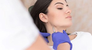 TMD patient receiving a BOTOX injection